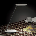 9W new and popular led table lamp With USB charging